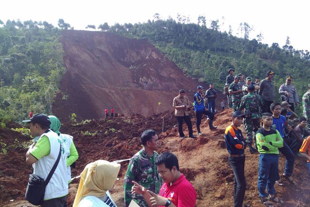Empat Kendala Pencarian...