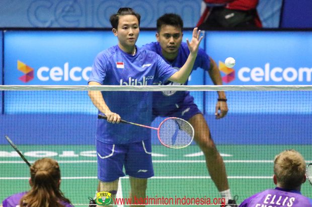 Peras Keringat, Owi/Butet...