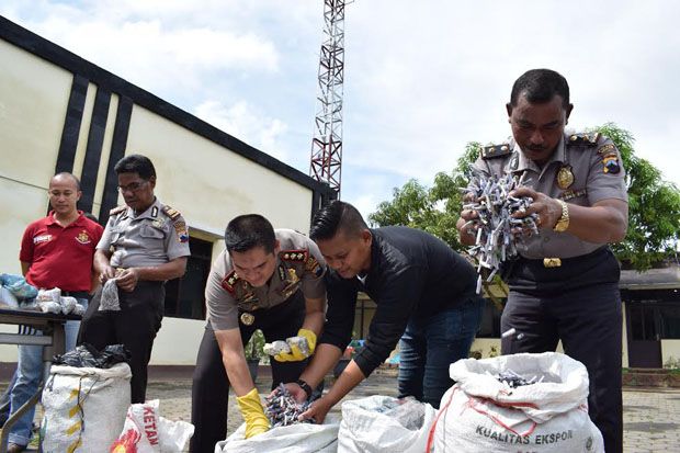 Tiga Janda di Demak...