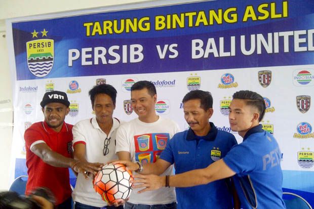 Jajal Persib di Bandung,...
