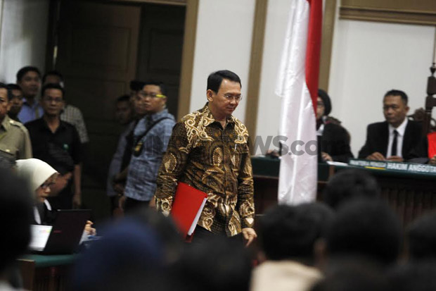 Polisi Minta Sidang...