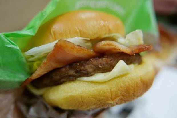 McDonalds Jepang Hadirkan...