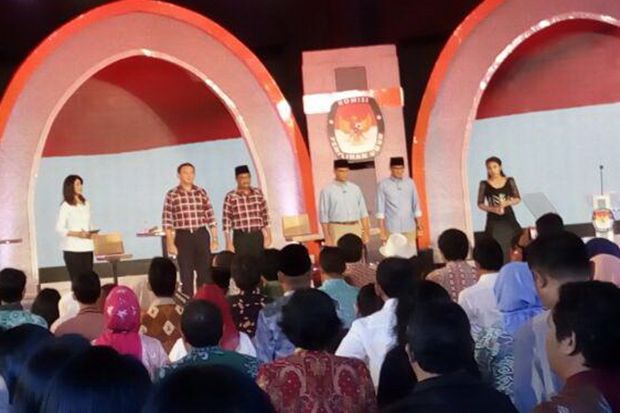Soal Transportasi, Anies...