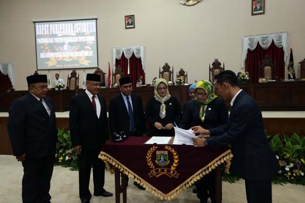 DPRD Tetapkan WH-Andika...