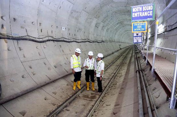 Kereta MRT Mulai Datang...