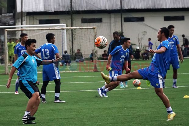 Persib Bandung Ogah...