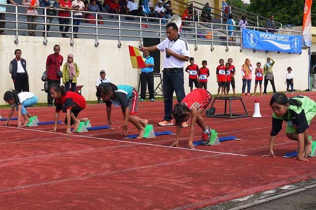 Kejurnas Atletik Remaja...