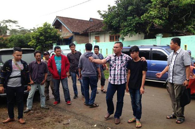 Brutal, Siswa SMA Ini...