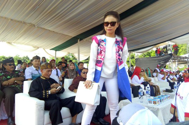 Ini Kata Penyanyi Rossa...