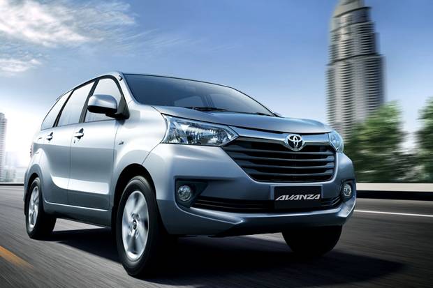 Penjualan Mobil Maret...