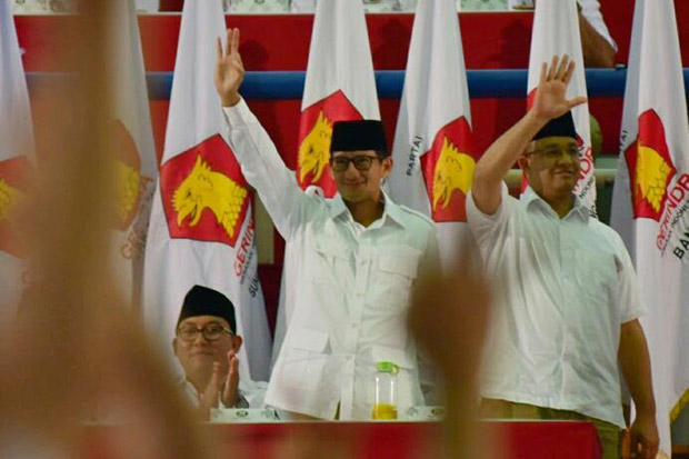 Hadiri Rakornas Gerindra,...