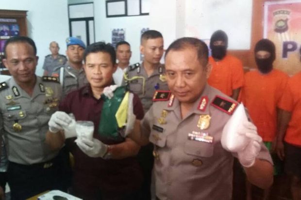 Polda Jambi Gagalkan...