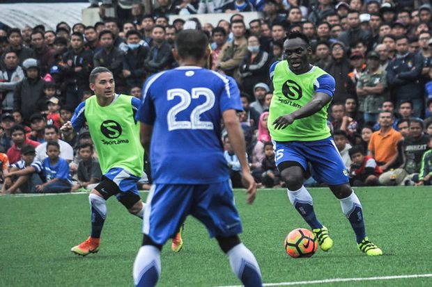 Meski Bermasalah, Persib...