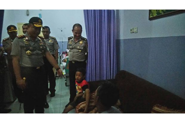 Tertekan, Polisi Penembak...
