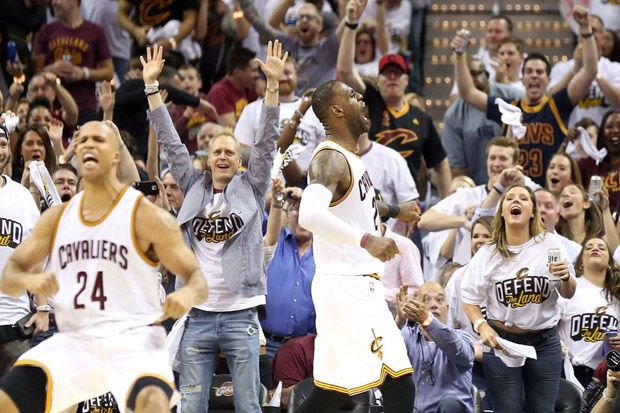 Cavs Cetak Sejarah di...