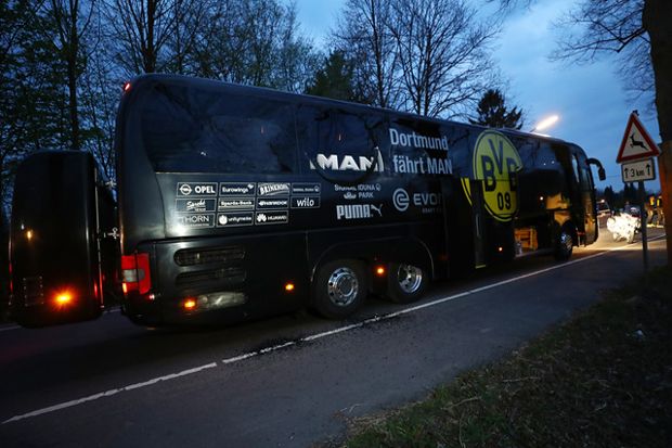 Motif Peneror Borussia...