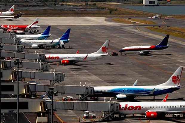 Pembangunan Bandara...