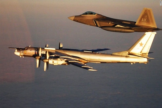 AS: Pesawat Militer...