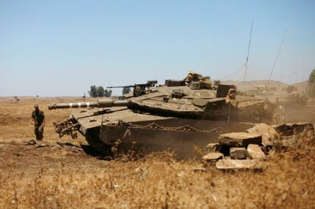 Serangan Israel ke Kamp...