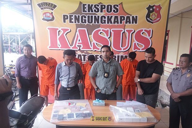 Melawan saat Ditangkap,...