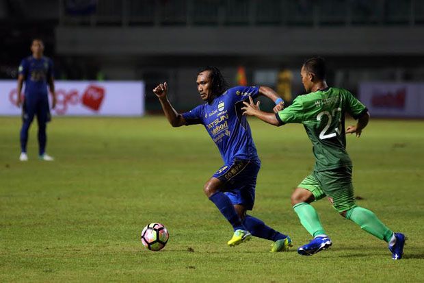 Lawan Sriwijaya FC,...