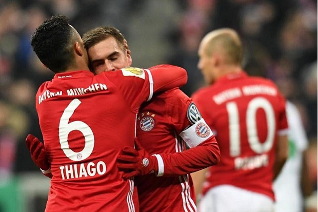 Sebelum Pensiun, Lahm...