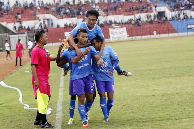 Lawatan ke Persatu Tuban,...