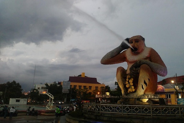 Melihat Maskot Bakantan...
