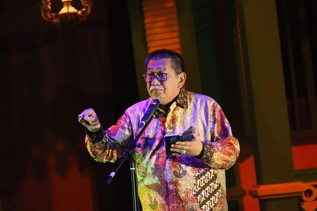 Hadiri Milad PKS, Deddy...