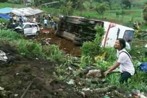 Kecelakaan Maut di Cianjur,...