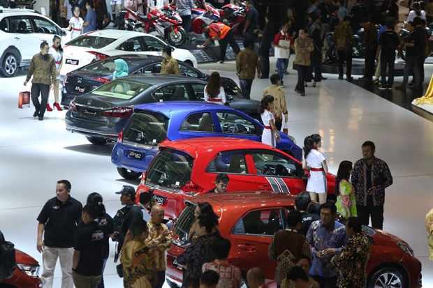 Barisan Mobil Baru yang...