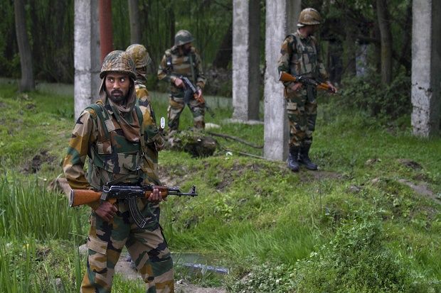 India: Tentara Pakistan...