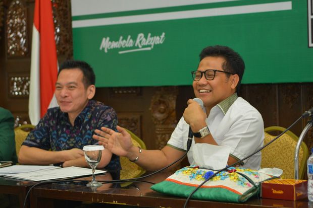 Di Hadapan Cak Imin,...