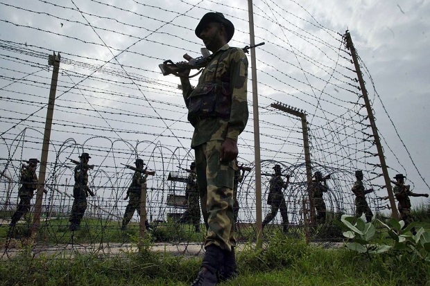Pakistan Bantah Tentaranya...