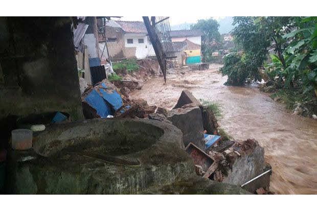 Banjir Bandang di Ciwidey...