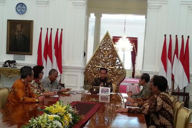 4 Pimpinan KPK Temui...