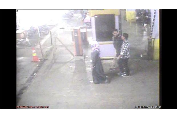 Terekam CCTV, Ini Wajah...