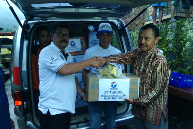 Partai Perindo Bantu...