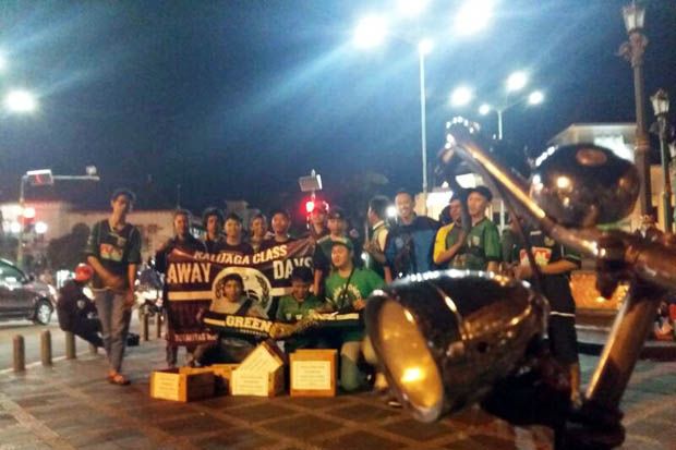 Bonek Jogja Jalin Konsolidasi...