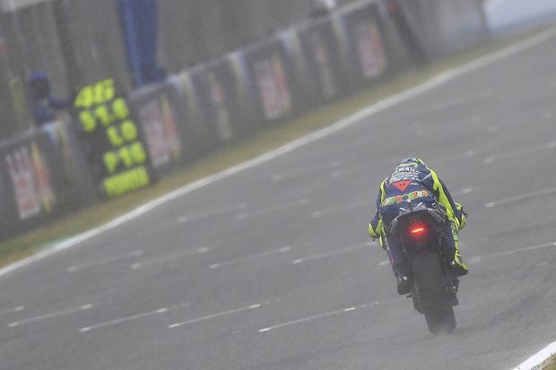 Valentino Rossi Khawatir...