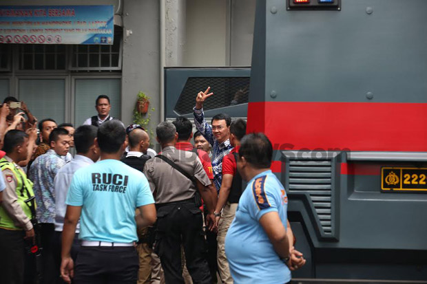 Masuk Rutan Cipinang,...