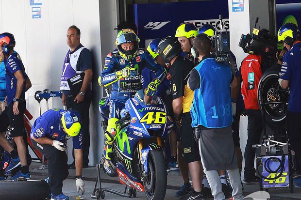 Rossi: Dengan Motor...