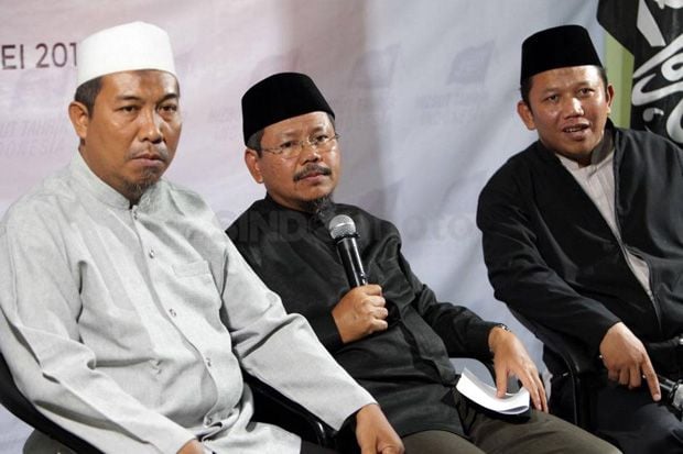 HTI: Khilafah Ajaran...
