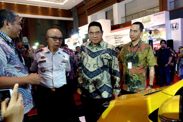GIIAS 2017 di Makassar,...