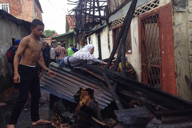 Rumah di Kawasan Padat...