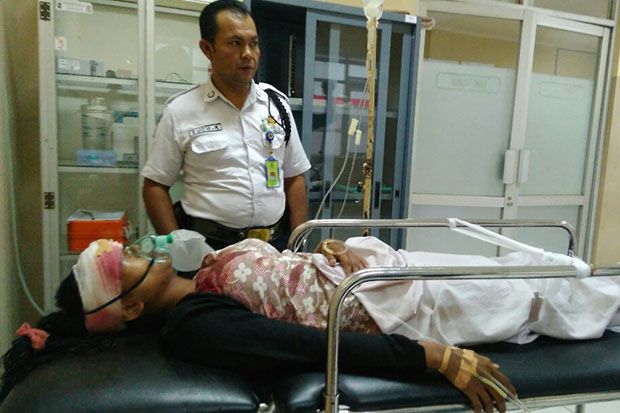 Ibu Rumah Tangga Penuh...