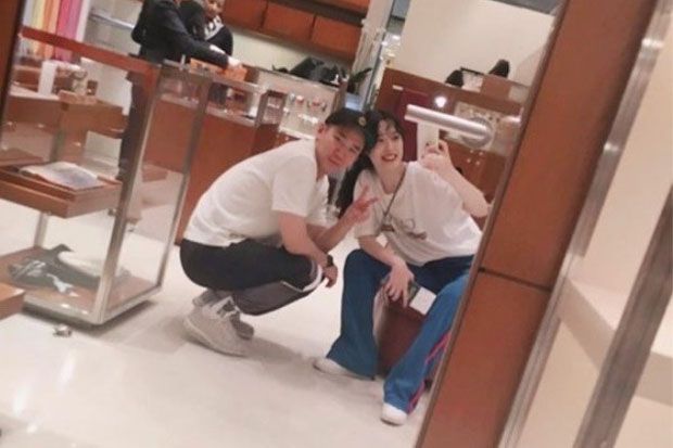 Sulli Umumkan Hubungannya...