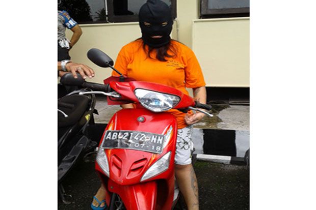 Wanita Muda di Sleman...