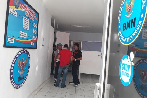 Anggota Polisi Ditangkap...