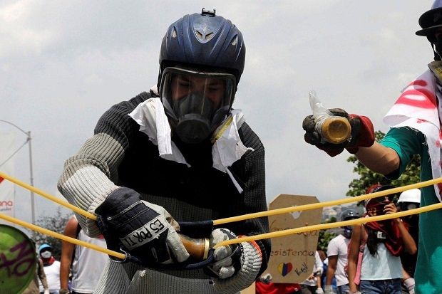 Demonstran Anti-Maduro...